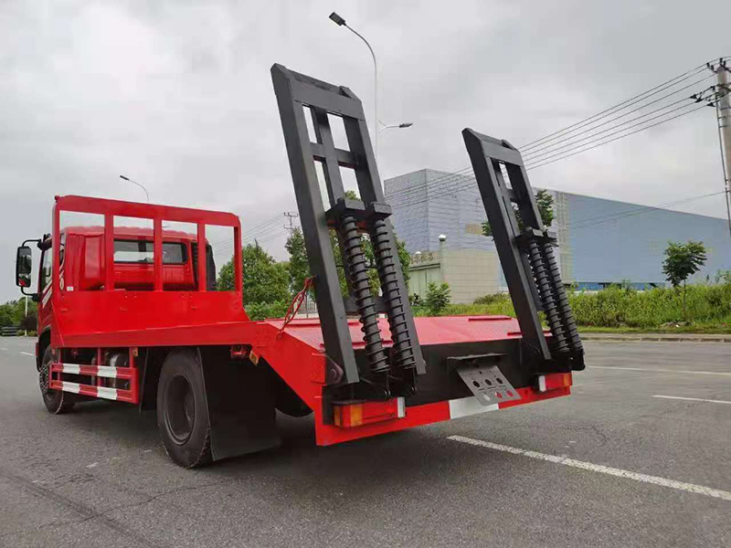 國(guó)六東風(fēng)華神T3單橋平板運(yùn)輸車