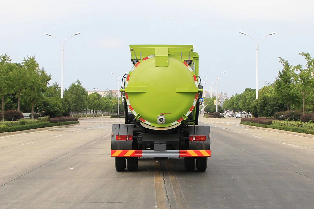 東風(fēng)專底餐廚垃圾車